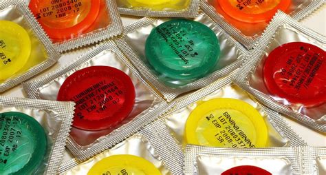 Blowjob ohne Kondom gegen Aufpreis Sex Dating Neu Ulm